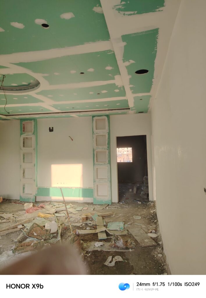 ترميم المنازل بالرياض
تشطيب داخلي مودرن باستخدام دهانات جوتن والجزيرة.